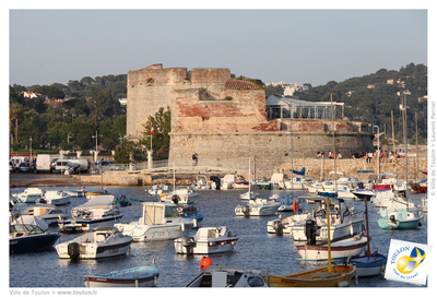 Ballade littorale  Toulon votre agence CABANIS du centre-ville vous accompne