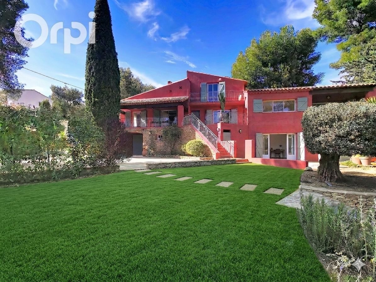 Maison-Villa - LA CADIERE D'AZUR