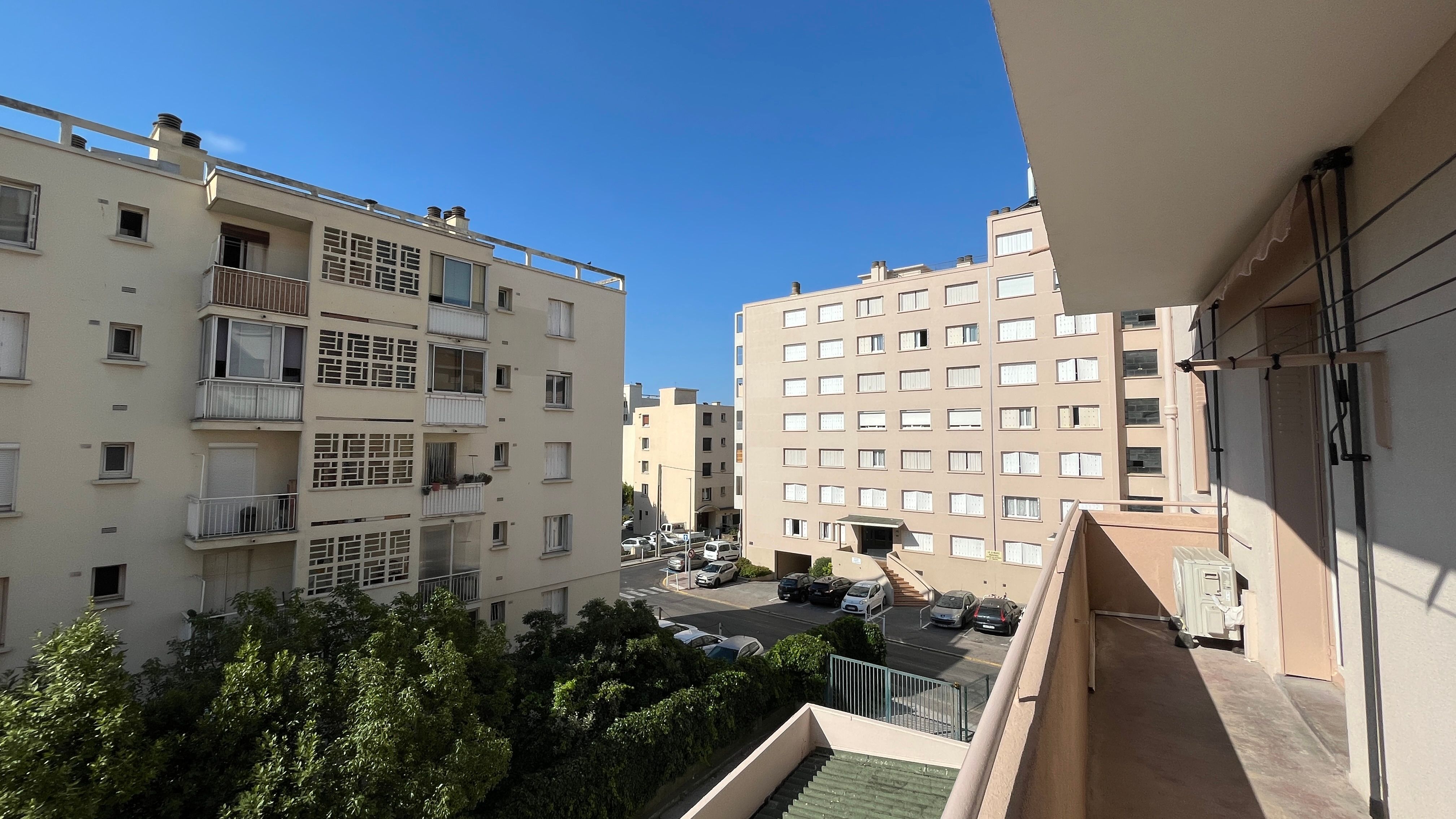 Appartement - TOULON